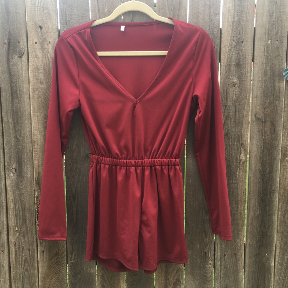 Long sleeve romper size L